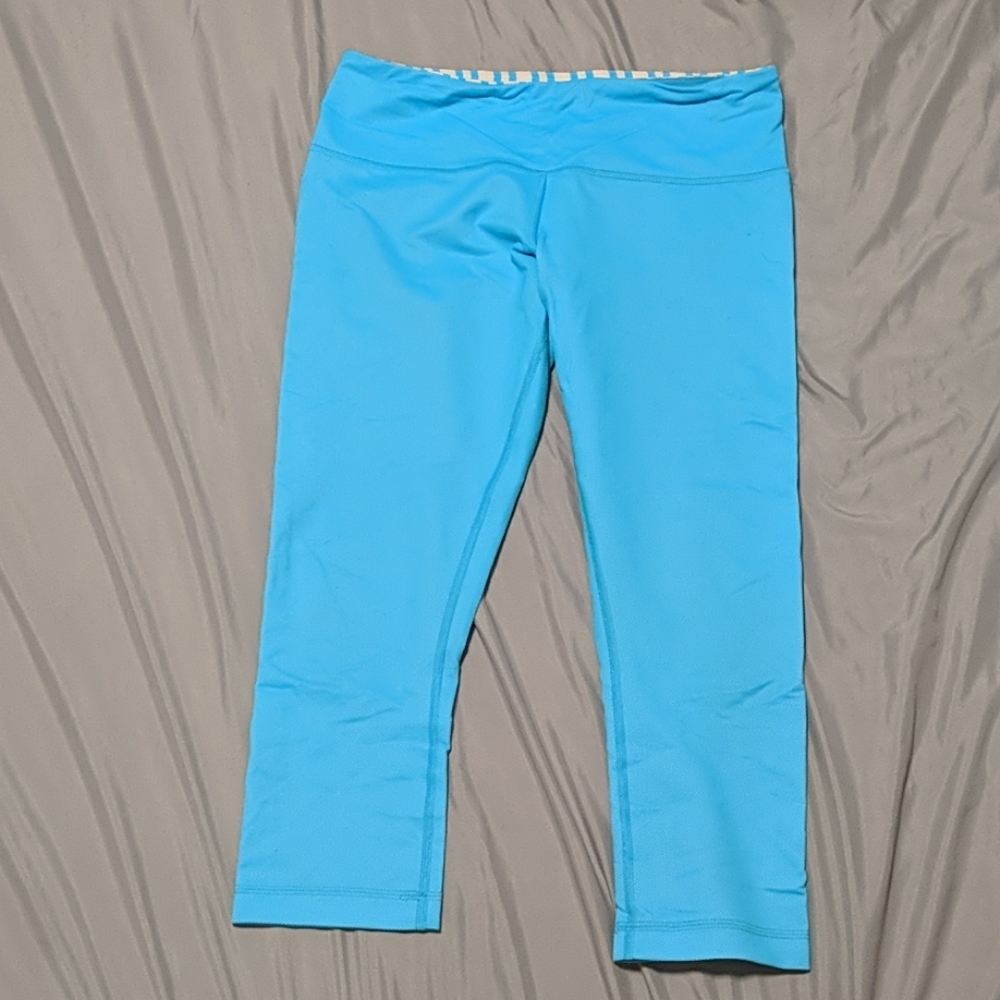 Lululemon leggings size 2